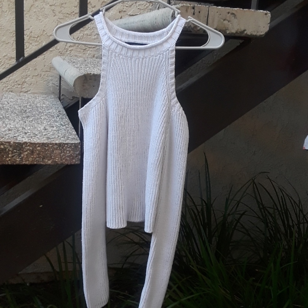 White holter crop top